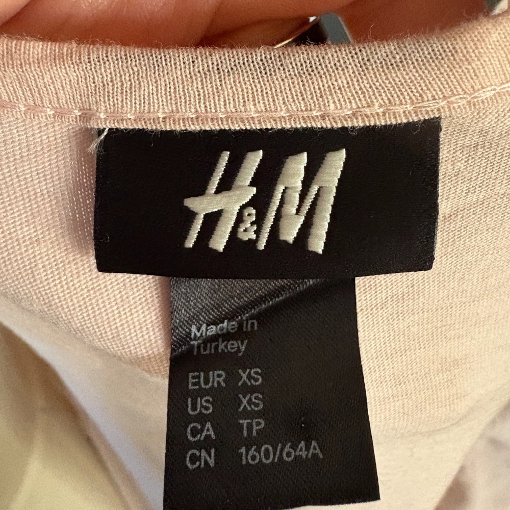 H&M- Early 2000s Ruffle Vest - Picture 3 of 4